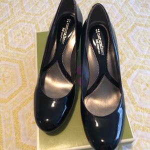 Black patent pumps